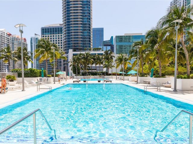 Apartment for rent  Unit #1504 - photo 7461562