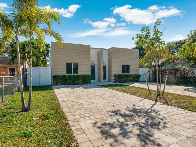 Home for sale at 2936 NW 27th St - photo 7528391