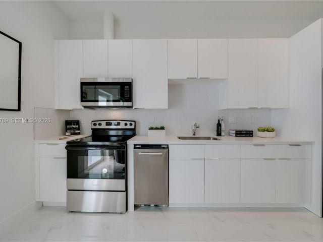 Home for sale at 2936 NW 27th St - photo 7528396