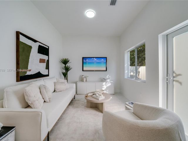 Home for sale at 2936 NW 27th St - photo 7528397