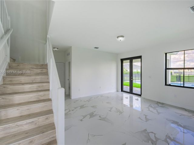 Home for rent at 32242 SW 194th Ave - - photo 7493074