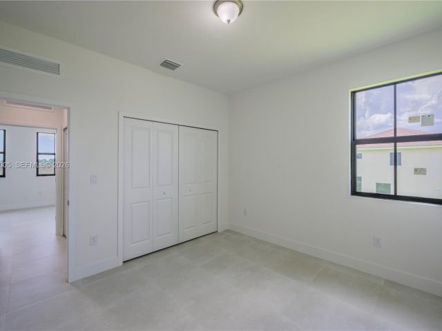 Home for rent at 32242 SW 194th Ave - - photo 7493081