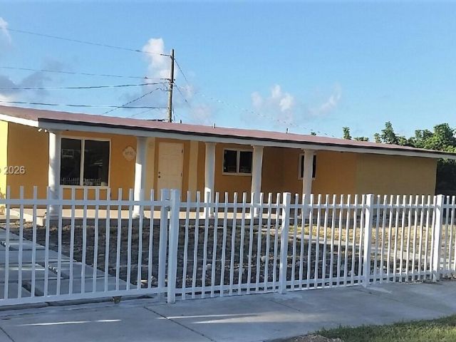 Home for rent at 14530 SW 290th Ter 0 - photo 7493067