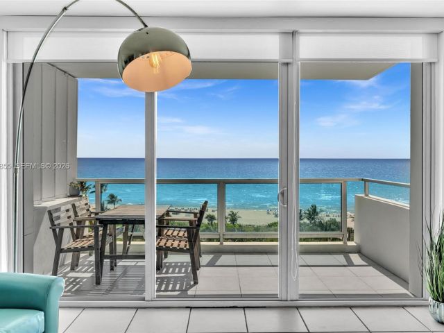 Apartment for rent  Unit #1017 - photo 7504601