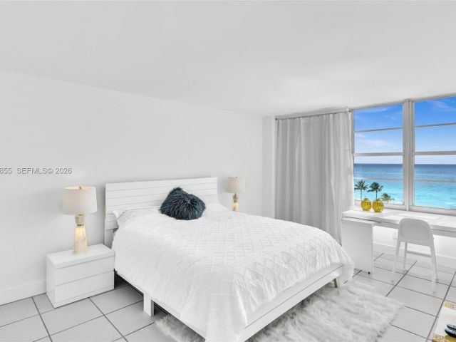 Apartment for rent  Unit #1017 - photo 7504607