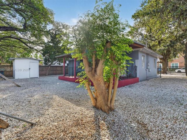 Home for sale at 2741 NW 43rd Ter - photo 7524547