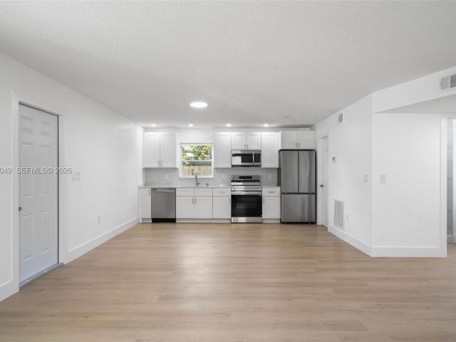 Home for sale at 2241 Hope St - photo 7515849