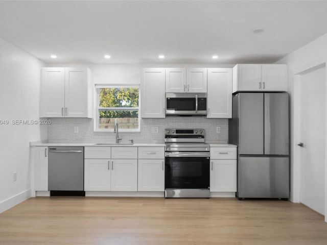 Home for sale at 2241 Hope St - photo 7515850