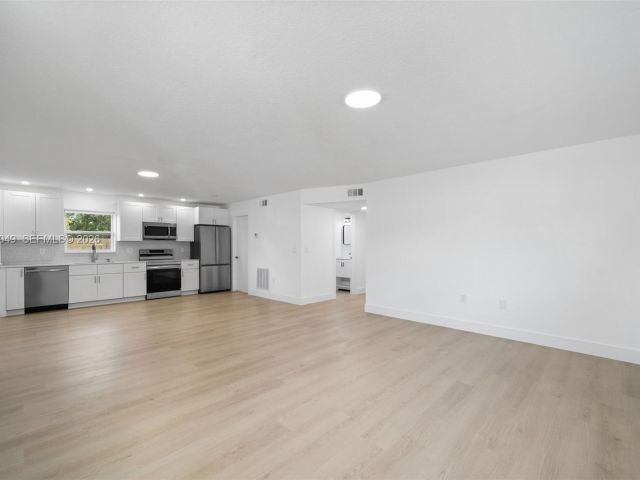 Home for sale at 2241 Hope St - photo 7515851