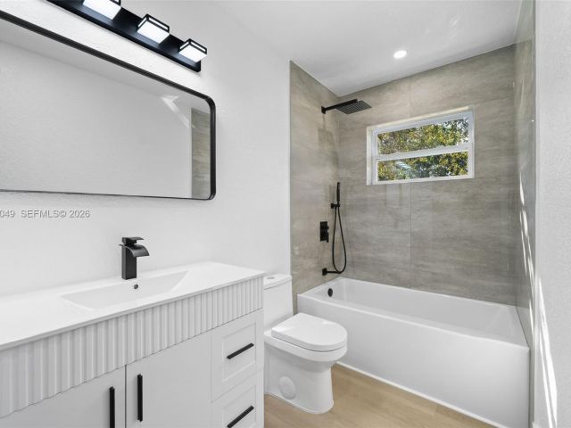 Home for sale at 2241 Hope St - photo 7515864