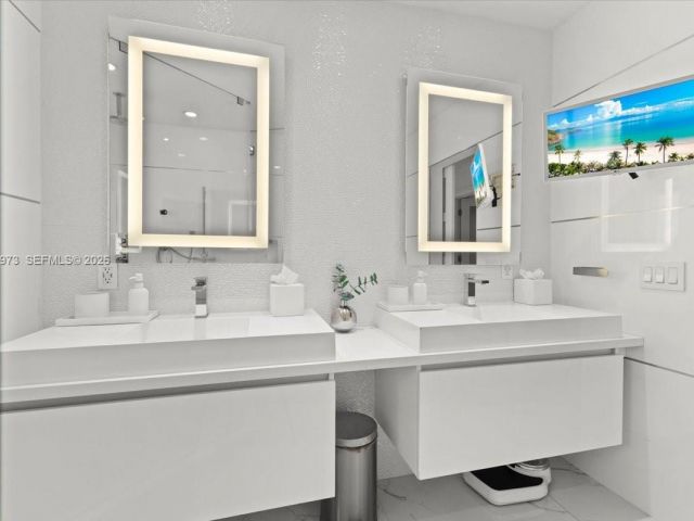 Home for rent at 12930 Oleander Rd - photo 7475137