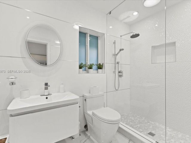 Home for rent at 12930 Oleander Rd - photo 7475139