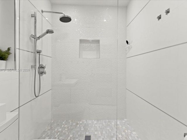 Home for rent at 12930 Oleander Rd - photo 7475140