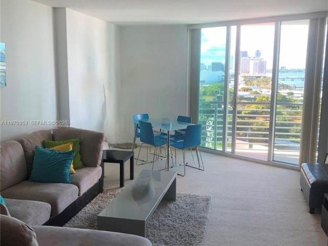 Apartment for rent  Unit #2016 - photo 7487103