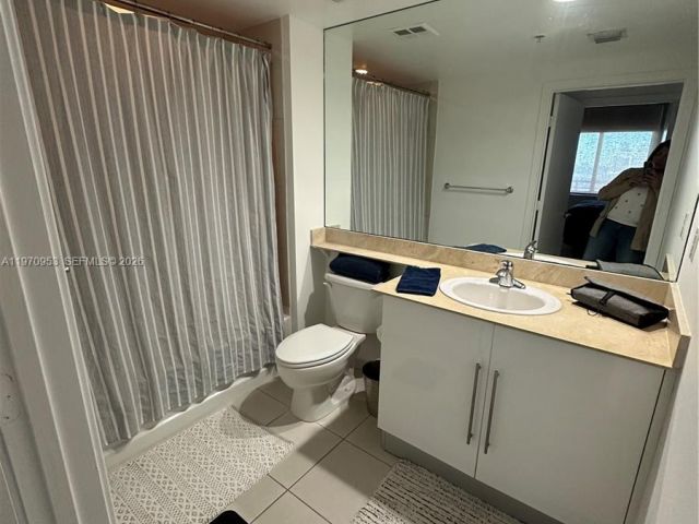 Apartment for rent  Unit #2016 - photo 7487107