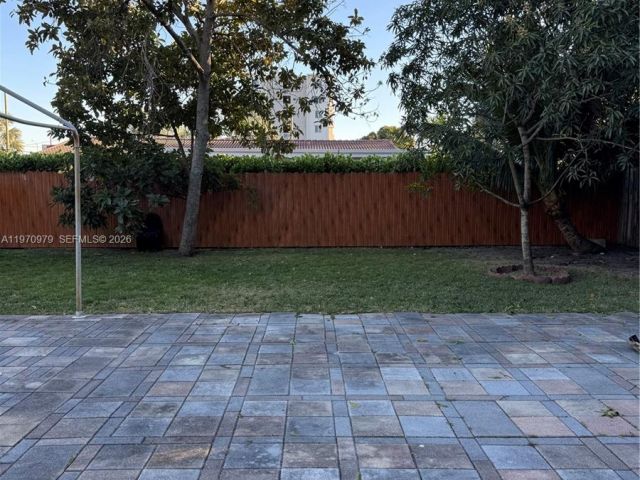 Home for rent at 470 NE 127th St - photo 7475664