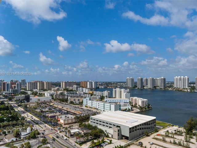 Apartment for rent  Unit #2003 - photo 7490346