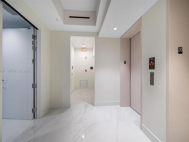 Apartment for rent  Unit #2003 - photo 7490349