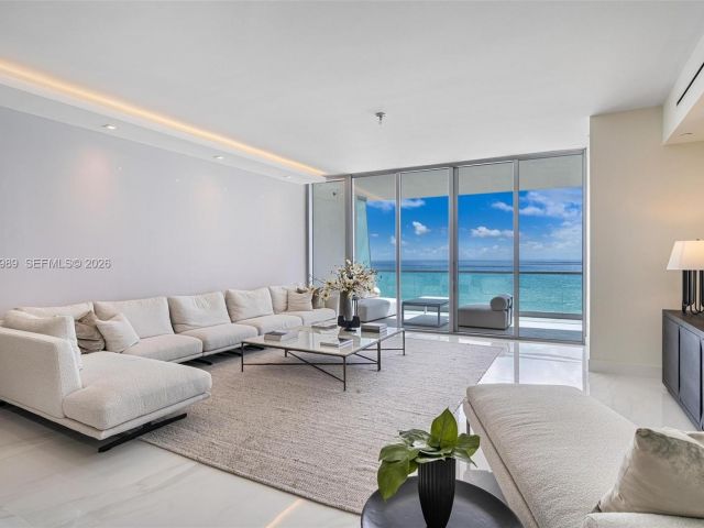 Apartment for rent  Unit #2003 - photo 7490350