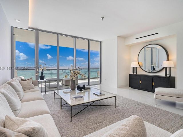 Apartment for rent  Unit #2003 - photo 7490353