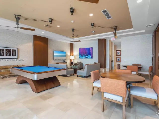 2-bedroom condo for sale in Hallandale Beach - 1945 S Ocean Dr 2209 - MondialRealty