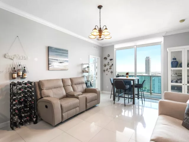 2-bedroom condo for sale in Hallandale Beach - 1945 S Ocean Dr 2209 - MondialRealty
