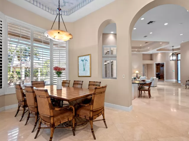 7-bedroom home for sale in Boca Raton - 18800 Long Lake Drive - MondialRealty