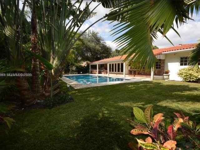 Home for rent at 510 Bird Rd . - photo 7471162