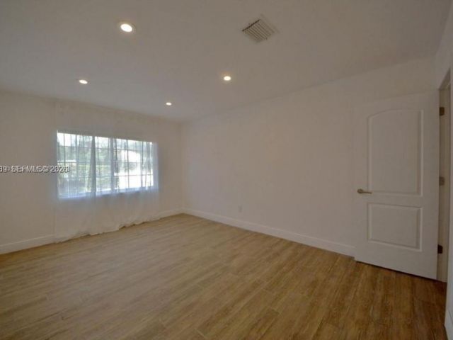 Home for rent at 510 Bird Rd . - photo 7471166