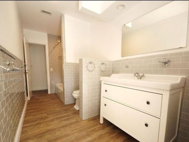 Home for rent at 510 Bird Rd . - photo 7471167