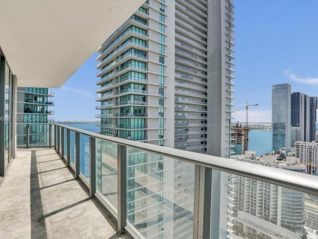 Apartment for sale  Unit #3306 - photo 7494274