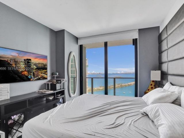 Apartment for sale  Unit #3306 - photo 7494275