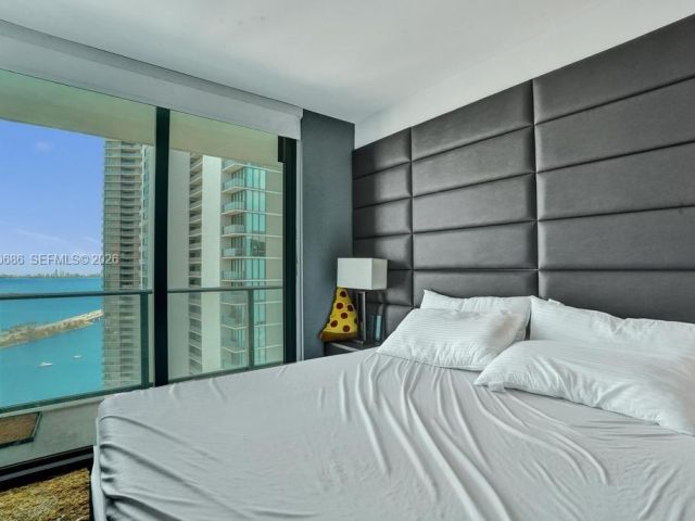 Apartment for sale  Unit #3306 - photo 7494277