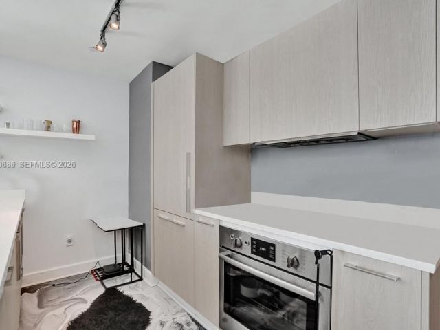 Apartment for sale  Unit #3306 - photo 7494290