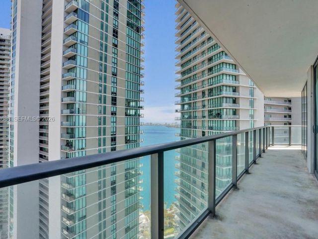 Apartment for sale  Unit #3306 - photo 7494292