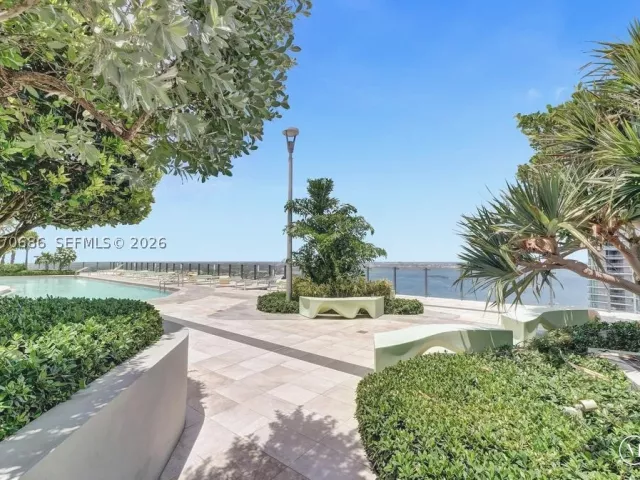 3-bedroom condo for sale in Miami - 501 NE 31st St 3306 - MondialRealty
