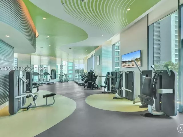 3-bedroom condo for sale in Miami - 501 NE 31st St 3306 - MondialRealty