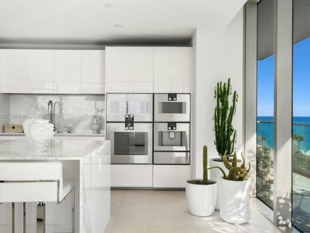 Apartment for sale  Unit #611 - photo 7501601