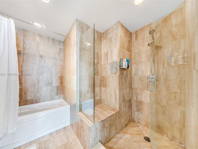 Apartment for rent  Unit #T-2806 - photo 7523646