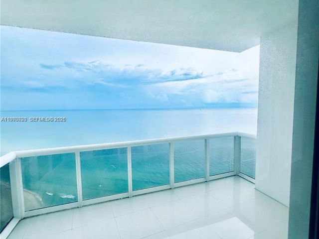 Apartment for rent  Unit #4808 - photo 7496521