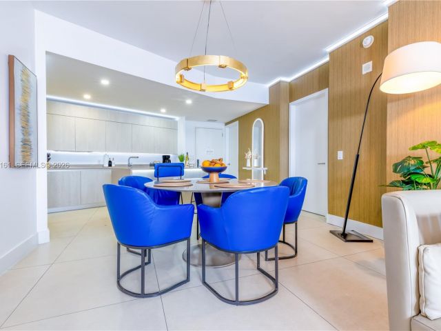 Apartment for sale  Unit #3706 - photo 7512395