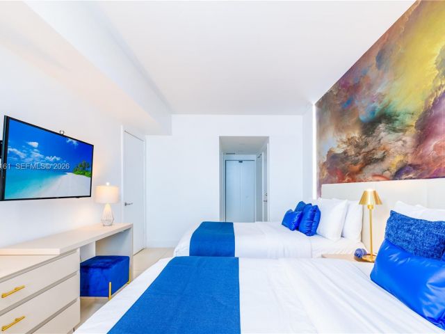 Apartment for sale  Unit #3706 - photo 7512402