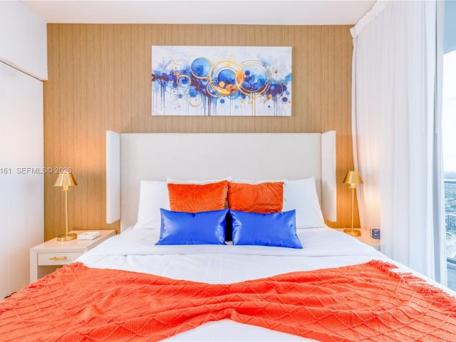 Apartment for sale  Unit #3706 - photo 7512405