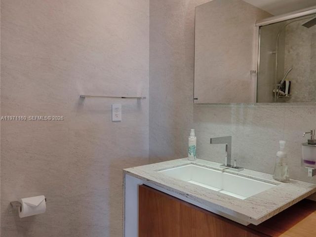 Apartment for rent  Unit #7938-D - photo 7505429