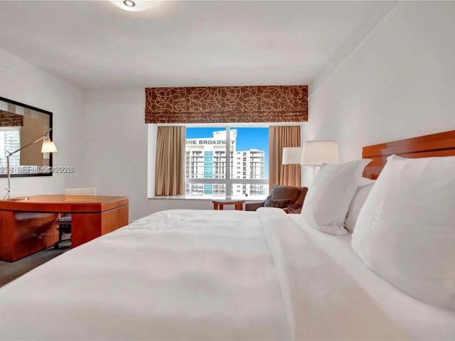 Apartment for sale  Unit #3212 - photo 7510404