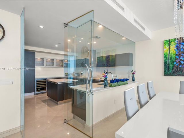 Apartment for sale  Unit #4608 - photo 7498435