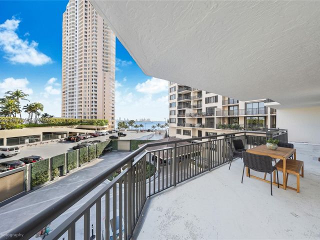 Apartment for sale  Unit #608 - photo 7469809