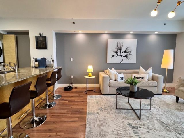 Apartment for rent  Unit #2209 - photo 7499528