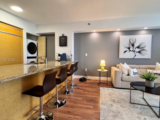 Apartment for rent  Unit #2209 - photo 7499529