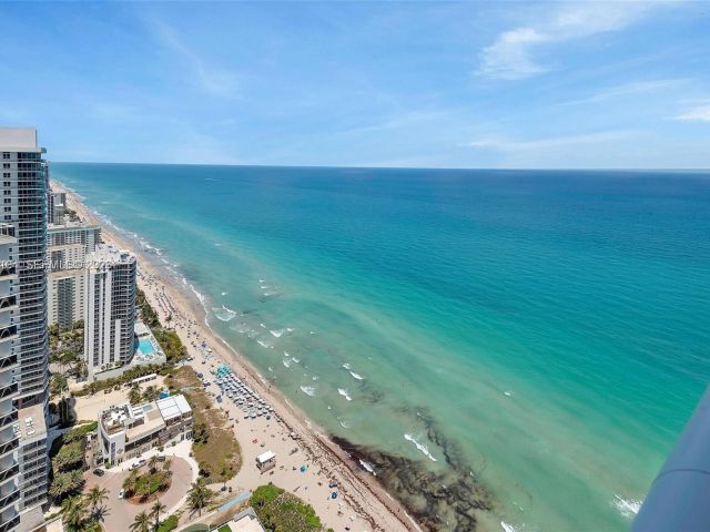 Apartment for rent  Unit #2209 - photo 7499543